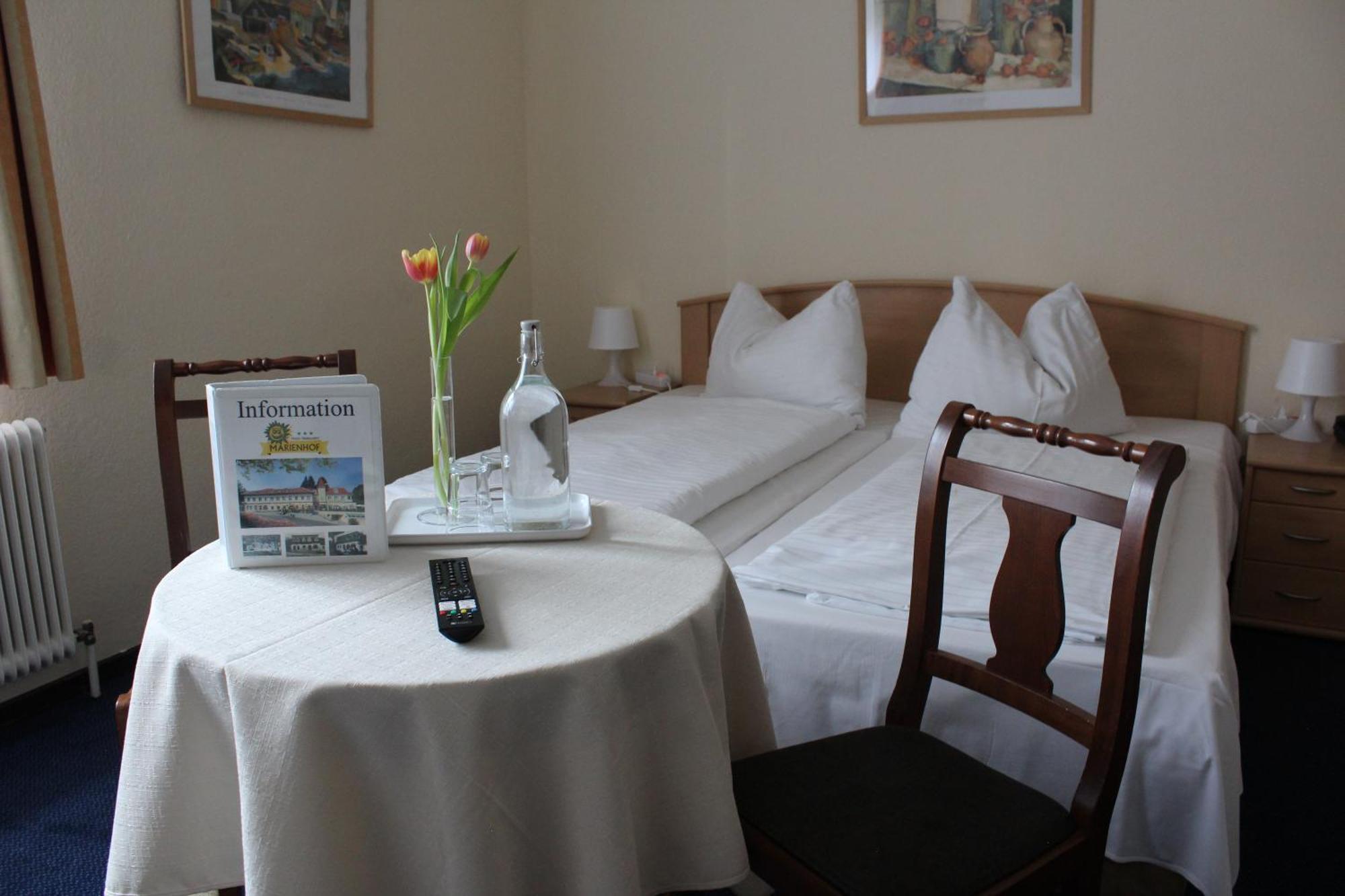 Hotel Restaurant Marienhof Unterkirchbach Buitenkant foto