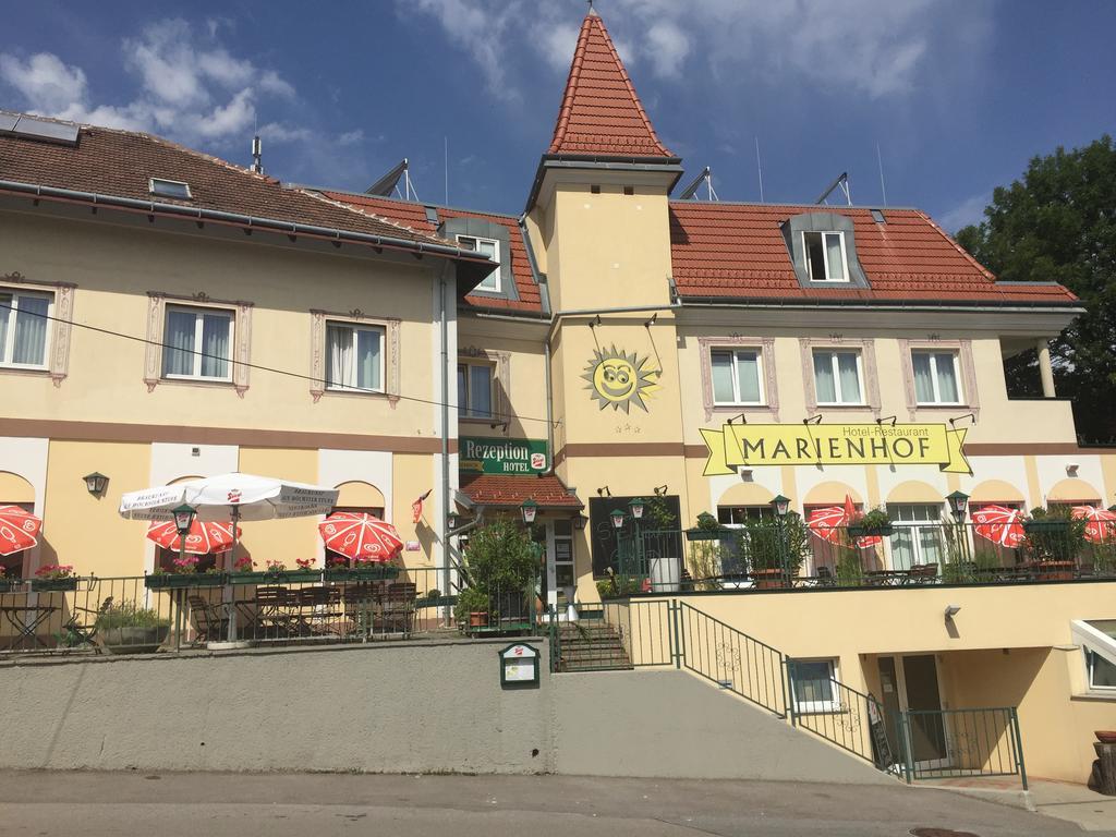 Hotel Restaurant Marienhof Unterkirchbach Buitenkant foto
